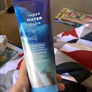 under water oasis lotion